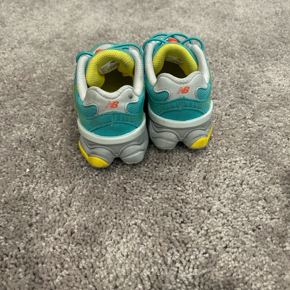 New Balance Kids' Turquoise and Lime Sneakers - Picture 2 of 5